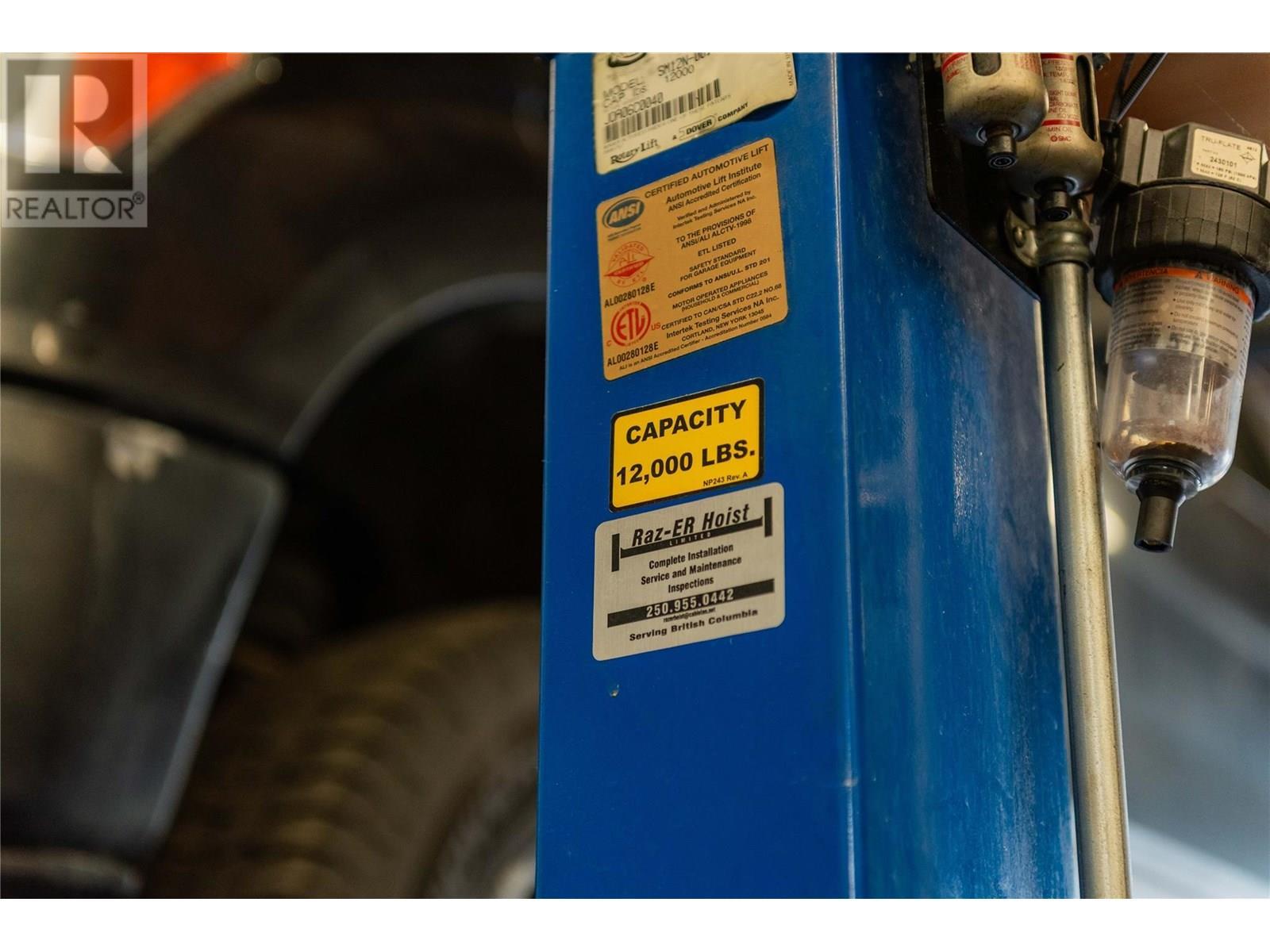 2865 B And 2929 Highway Drive, Trail, BC