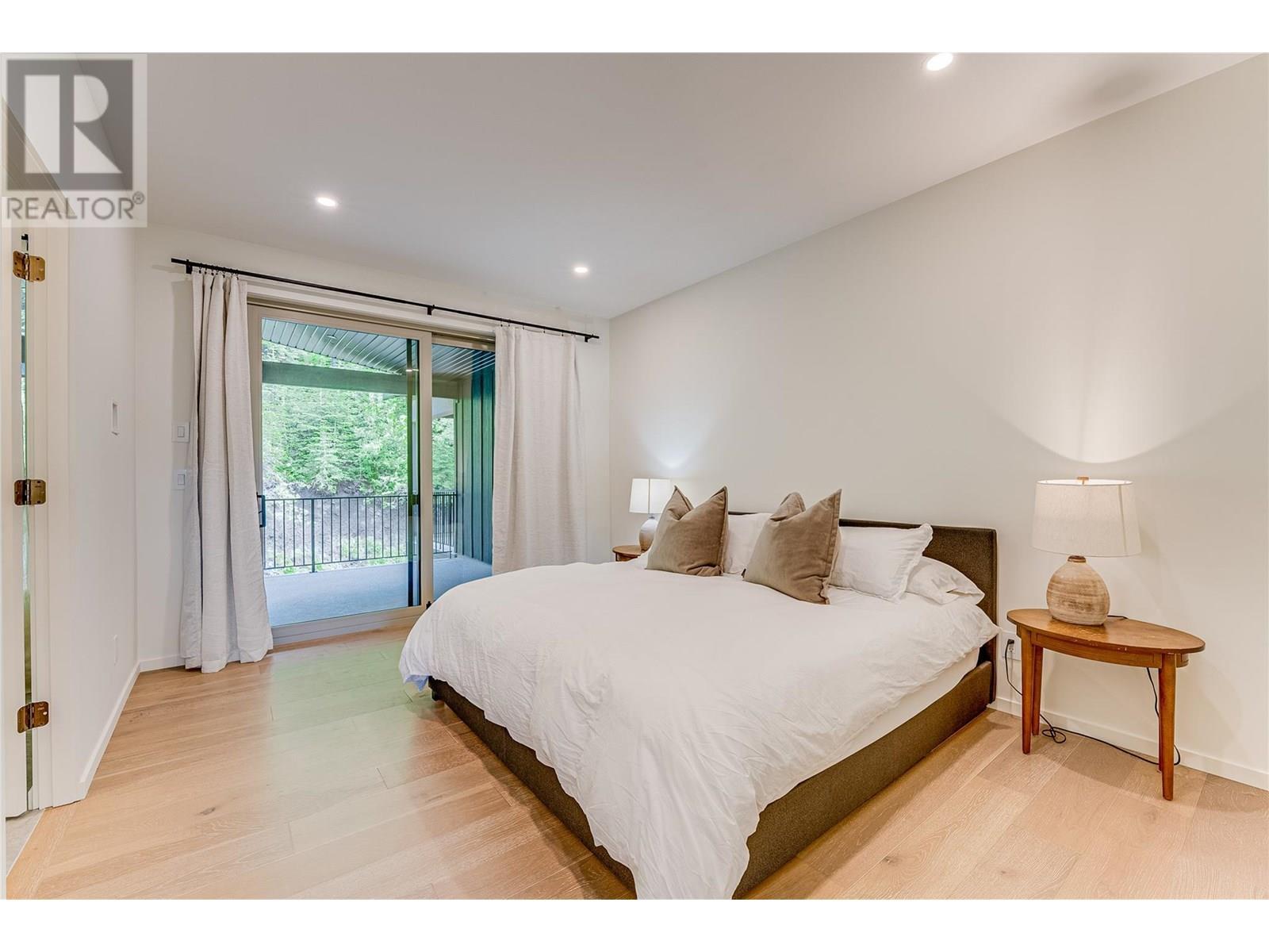 9963 Purcell Drive, Silver Star, BC - Indoor Photo Showing Bedroom