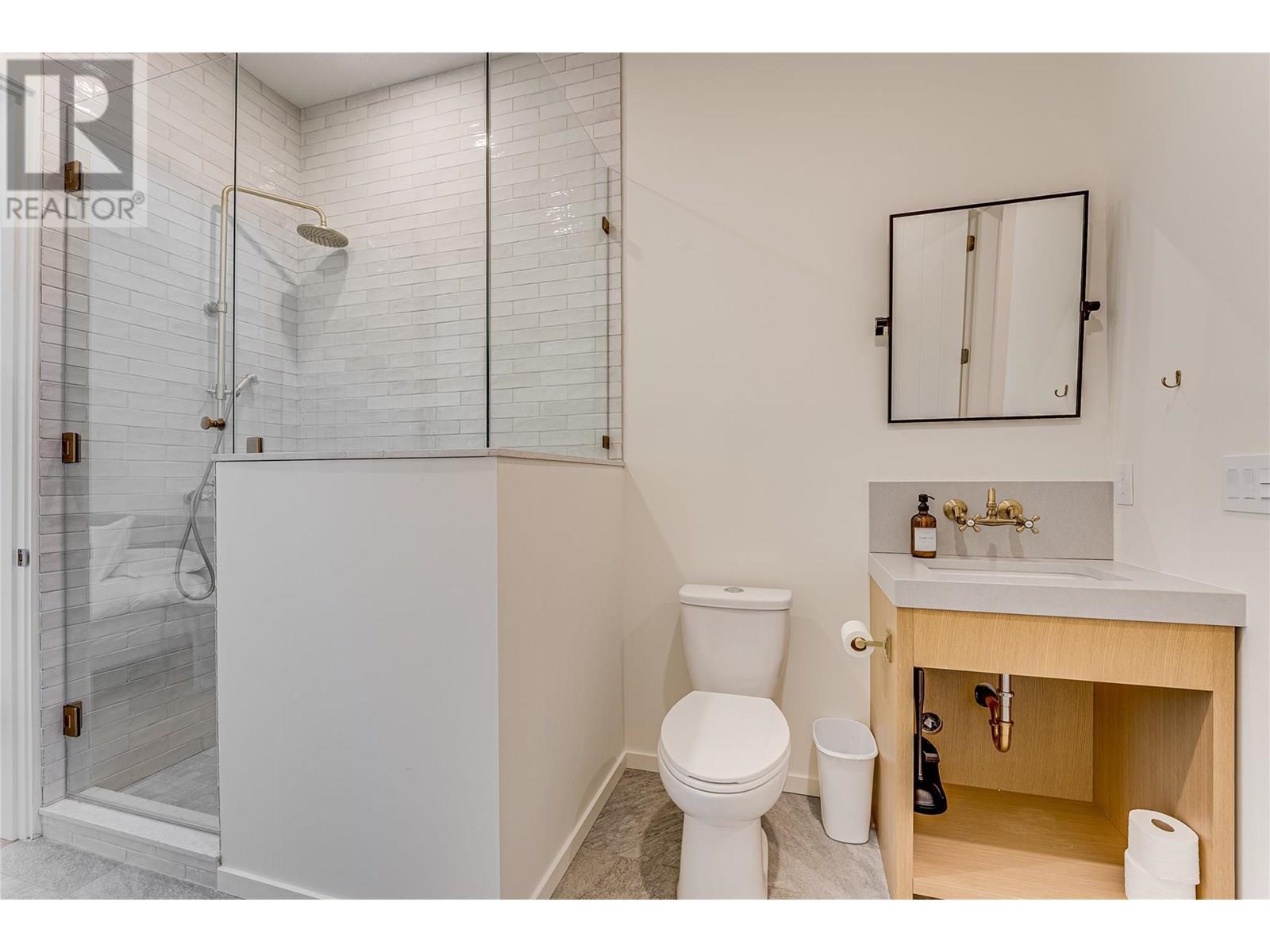 9963 Purcell Drive, Silver Star, BC - Indoor Photo Showing Bathroom