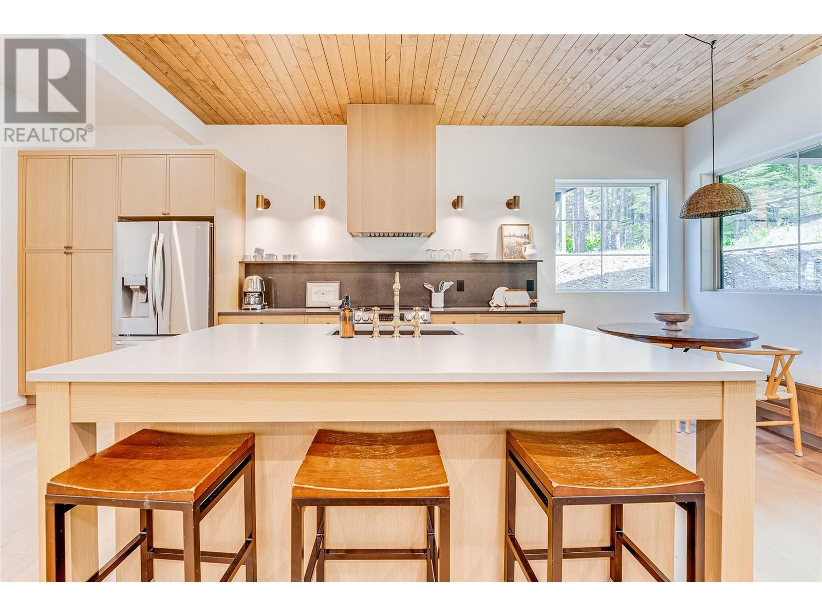 9963 Purcell Drive, Silver Star, BC - Indoor Photo Showing Other Room