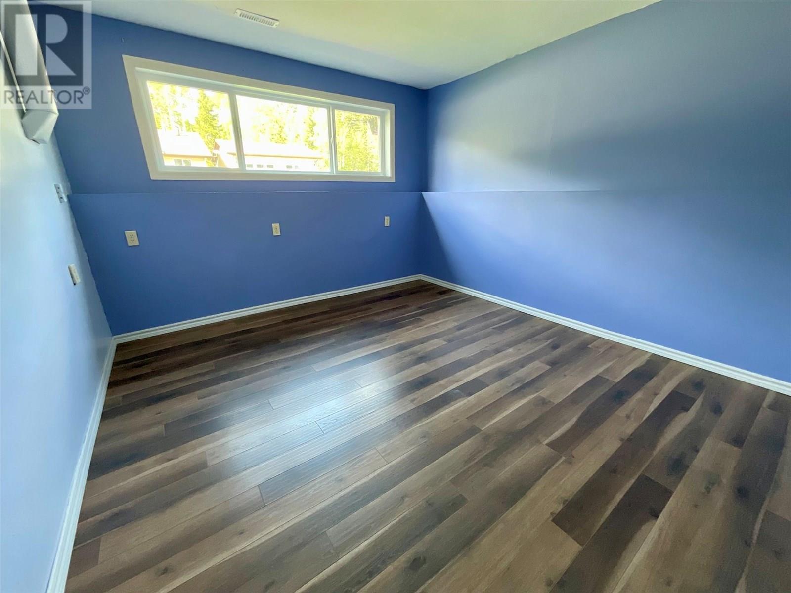 103 Hambrook Lane, Tumbler Ridge, BC - Indoor Photo Showing Other Room