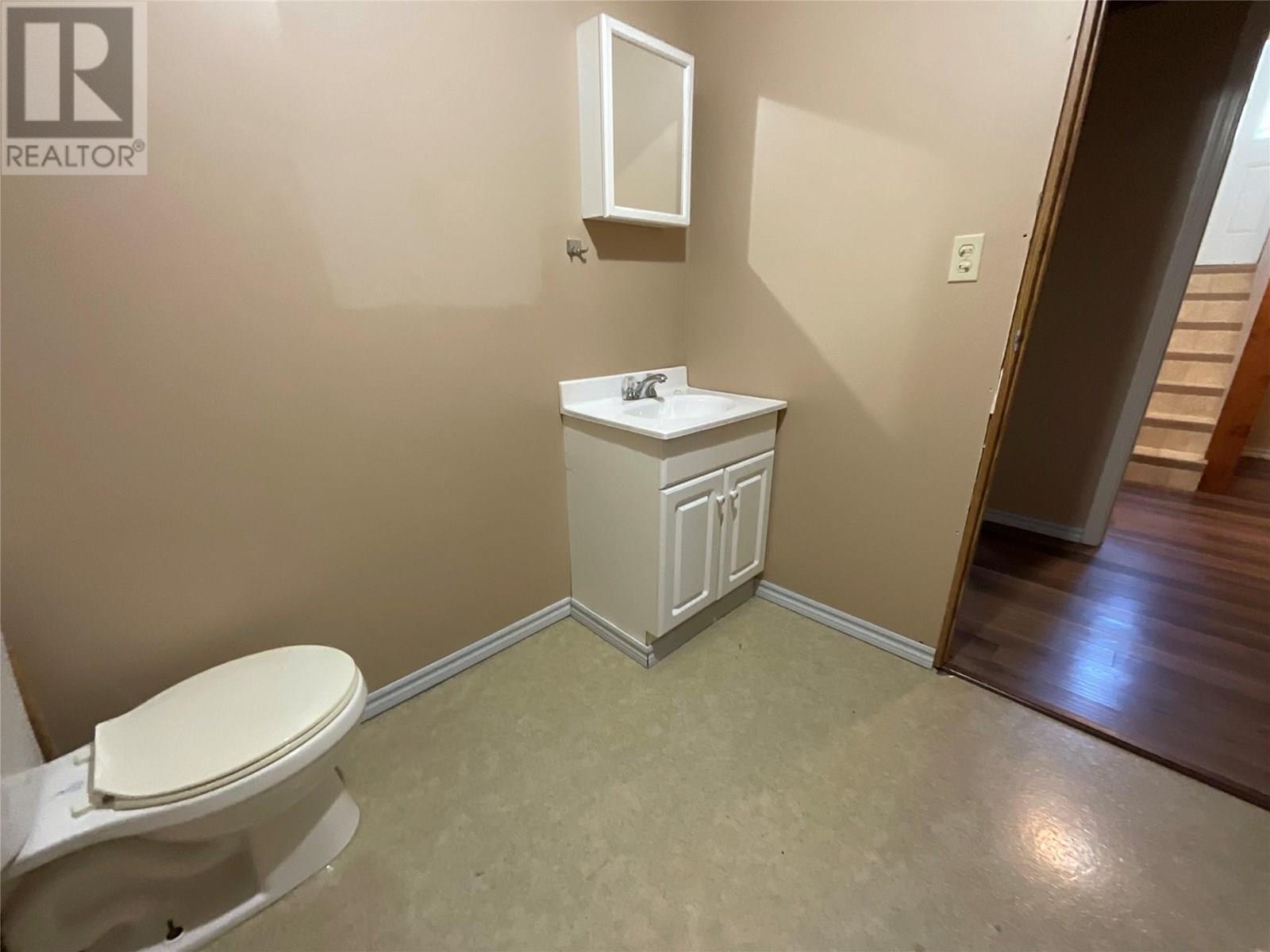 103 Hambrook Lane, Tumbler Ridge, BC - Indoor