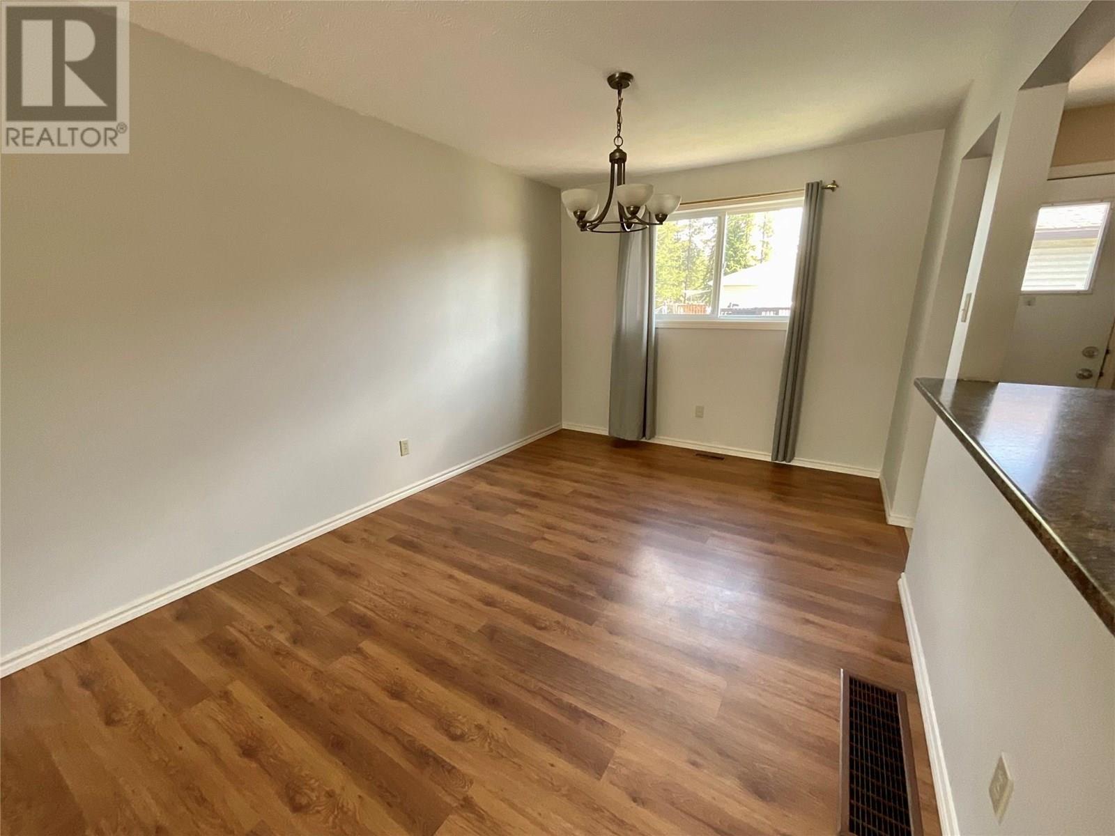 103 Hambrook Lane, Tumbler Ridge, BC - Indoor Photo Showing Other Room