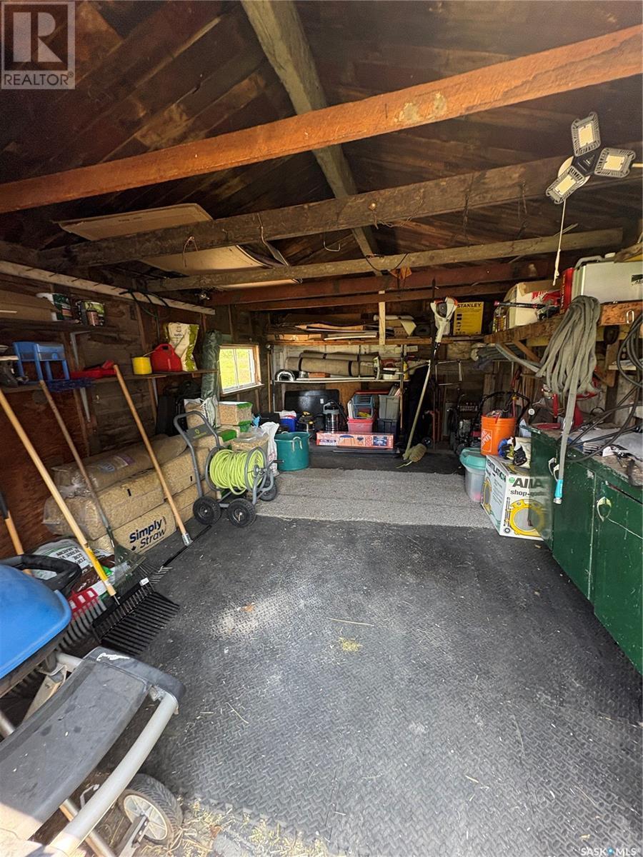 108 Warren Road, Kelliher, SK - Indoor Photo Showing Garage