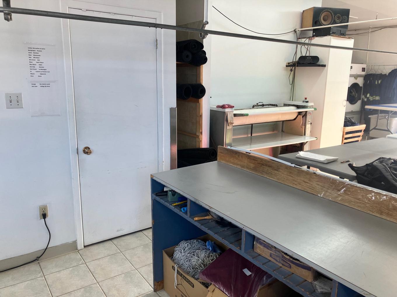 Commerce - 249 Rue Non Disponible-Unavailable, La Pocatière, QC - Indoor