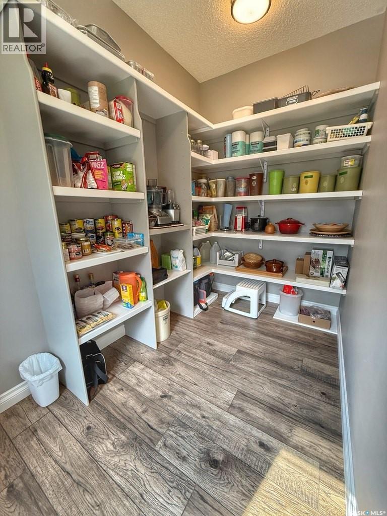 214 Hillside Drive, Tobin Lake, SK - Indoor