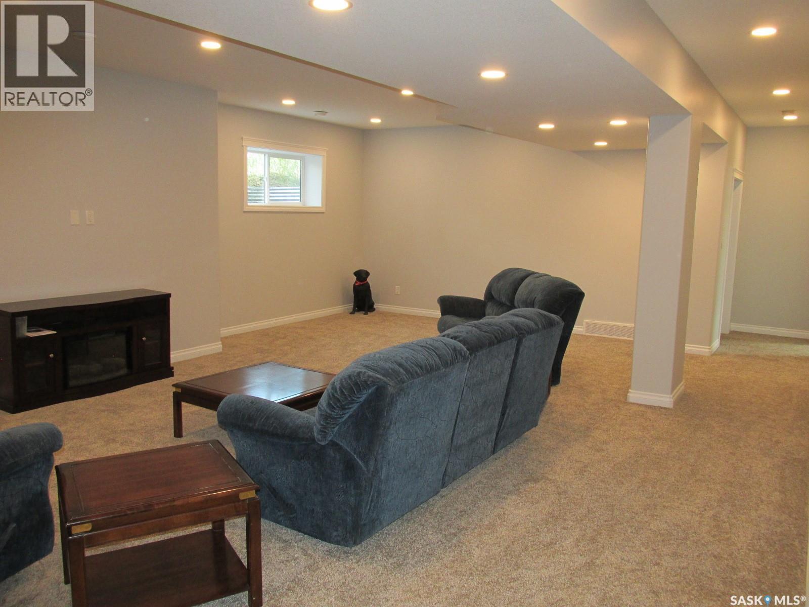 214 Hillside Drive, Tobin Lake, SK - Indoor