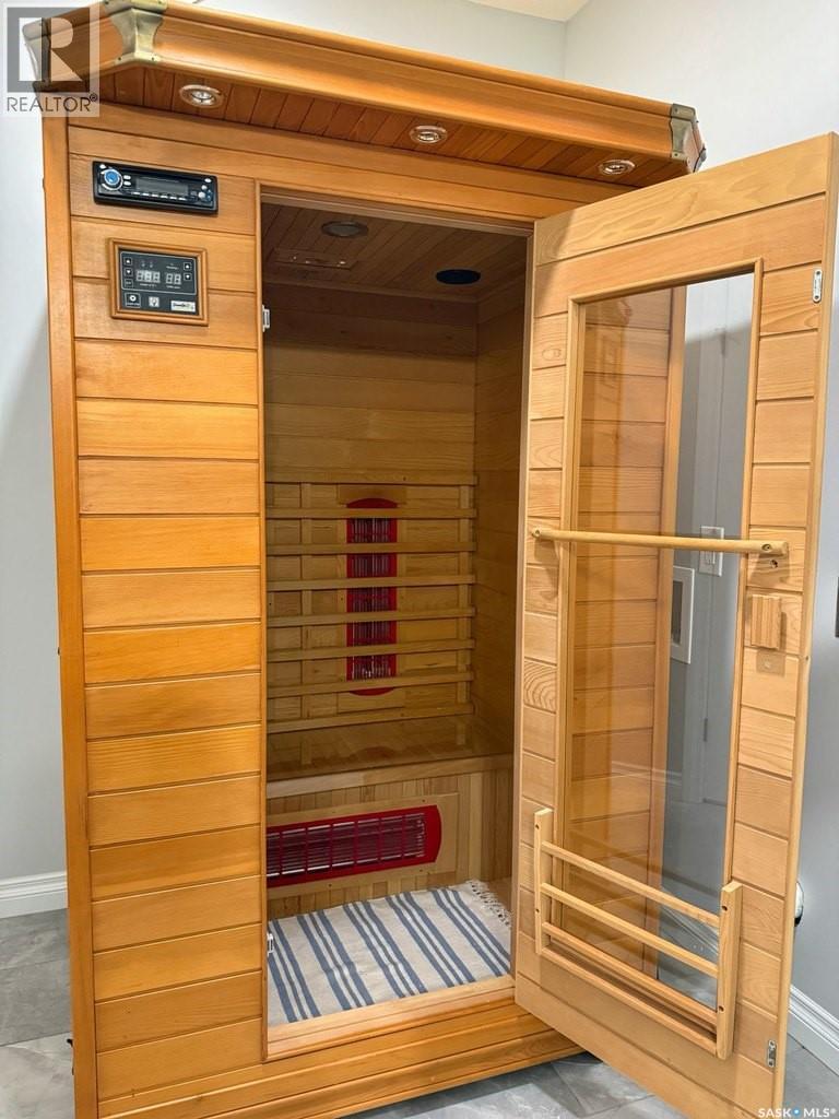 214 Hillside Drive, Tobin Lake, SK - Photo Showing Other Room