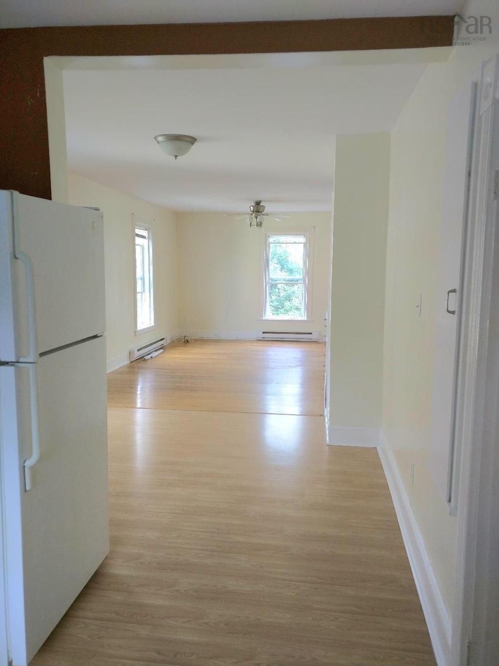 25 Jubilee Avenue, Stellarton, NS