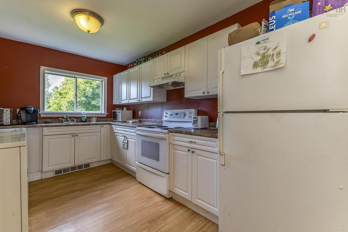 25 Jubilee Avenue, Stellarton, NS