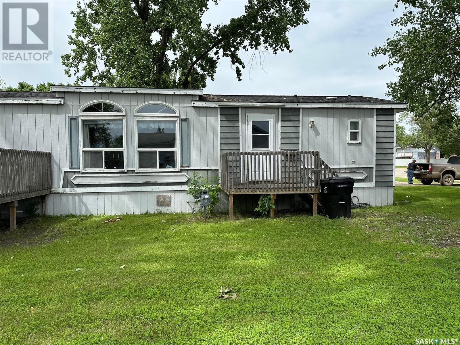 230 Main Street, Bienfait, SK