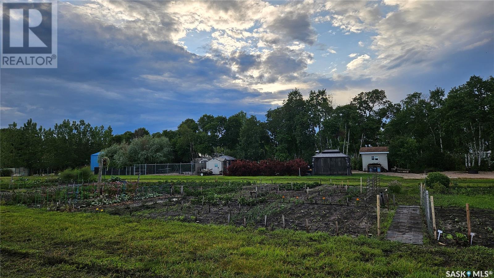 102 Enchanted Loop Deep Woods Rv Campground, Wakaw Lake, SK