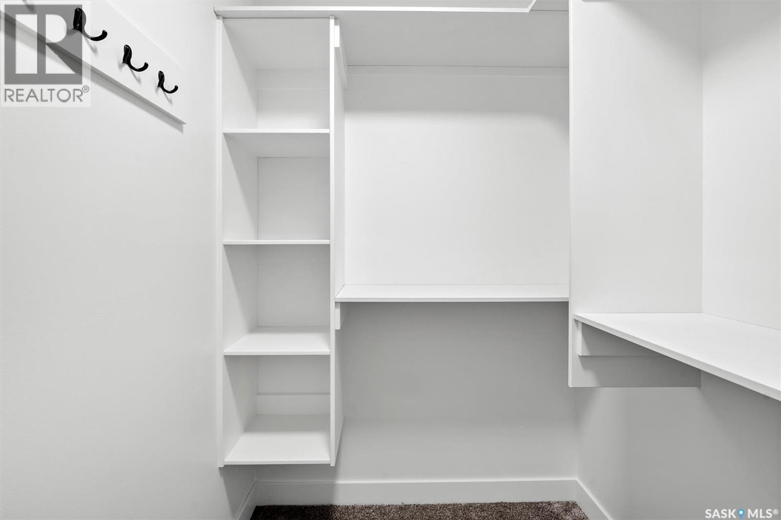 429 Eldorado Street, Warman, SK - Indoor With Storage