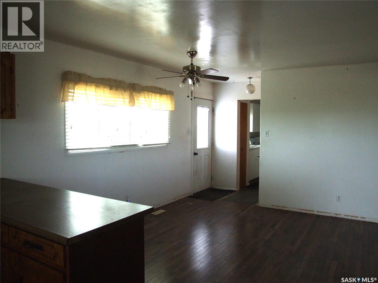Fitzpatrick Acreage, Eatonia, SK - Indoor Photo Showing Other Room