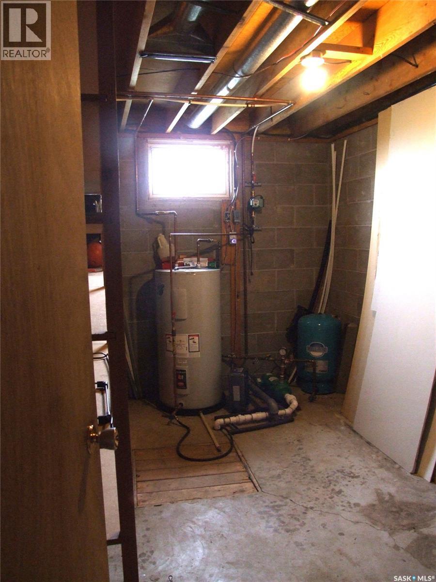 Fitzpatrick Acreage, Eatonia, SK - Indoor Photo Showing Basement