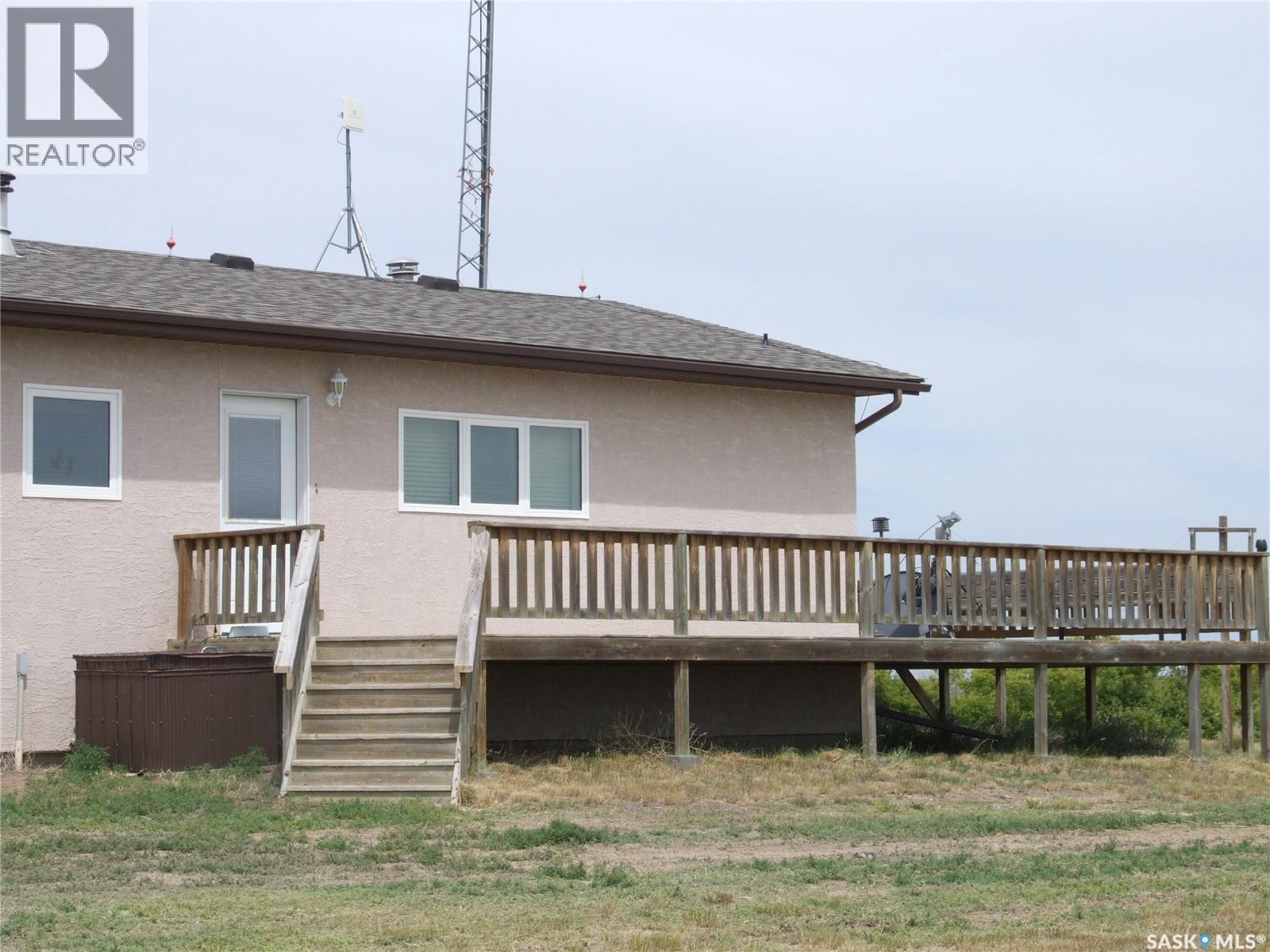 Fitzpatrick Acreage, Eatonia, SK - Outdoor With Deck Patio Veranda