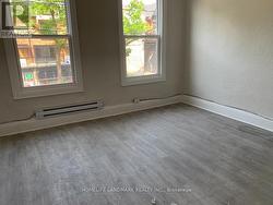 461 PARLIAMENT STREET Toronto, ON M5A 3A3