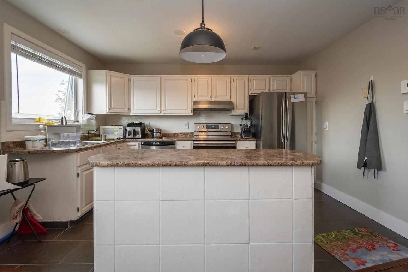 225 Farnham Gate Road, Halifax, NS