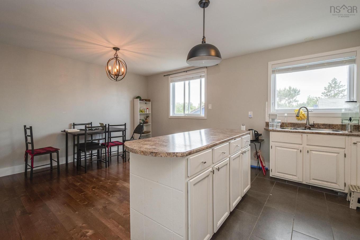 225 Farnham Gate Road, Halifax, NS