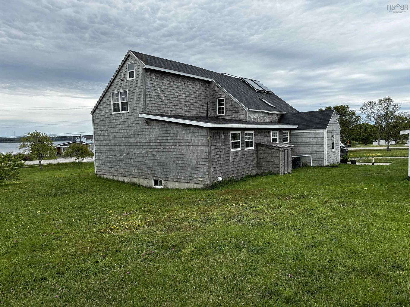 712 Highway 335, West Pubnico, NS