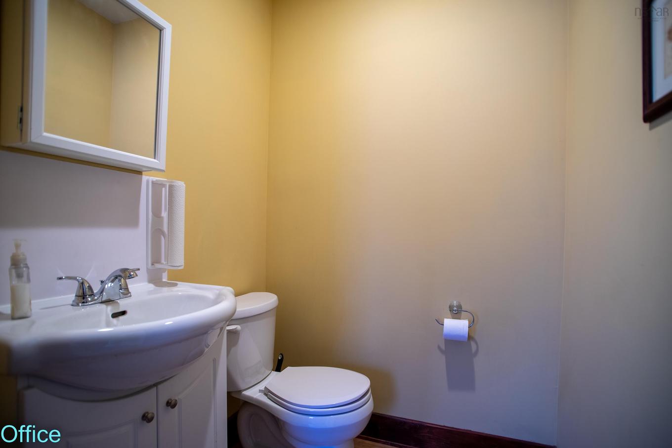 108 Montague Row, Digby, NS