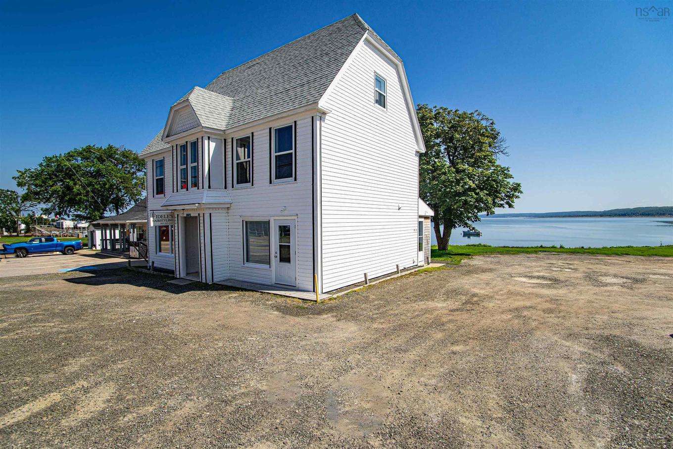 108 Montague Row, Digby, NS