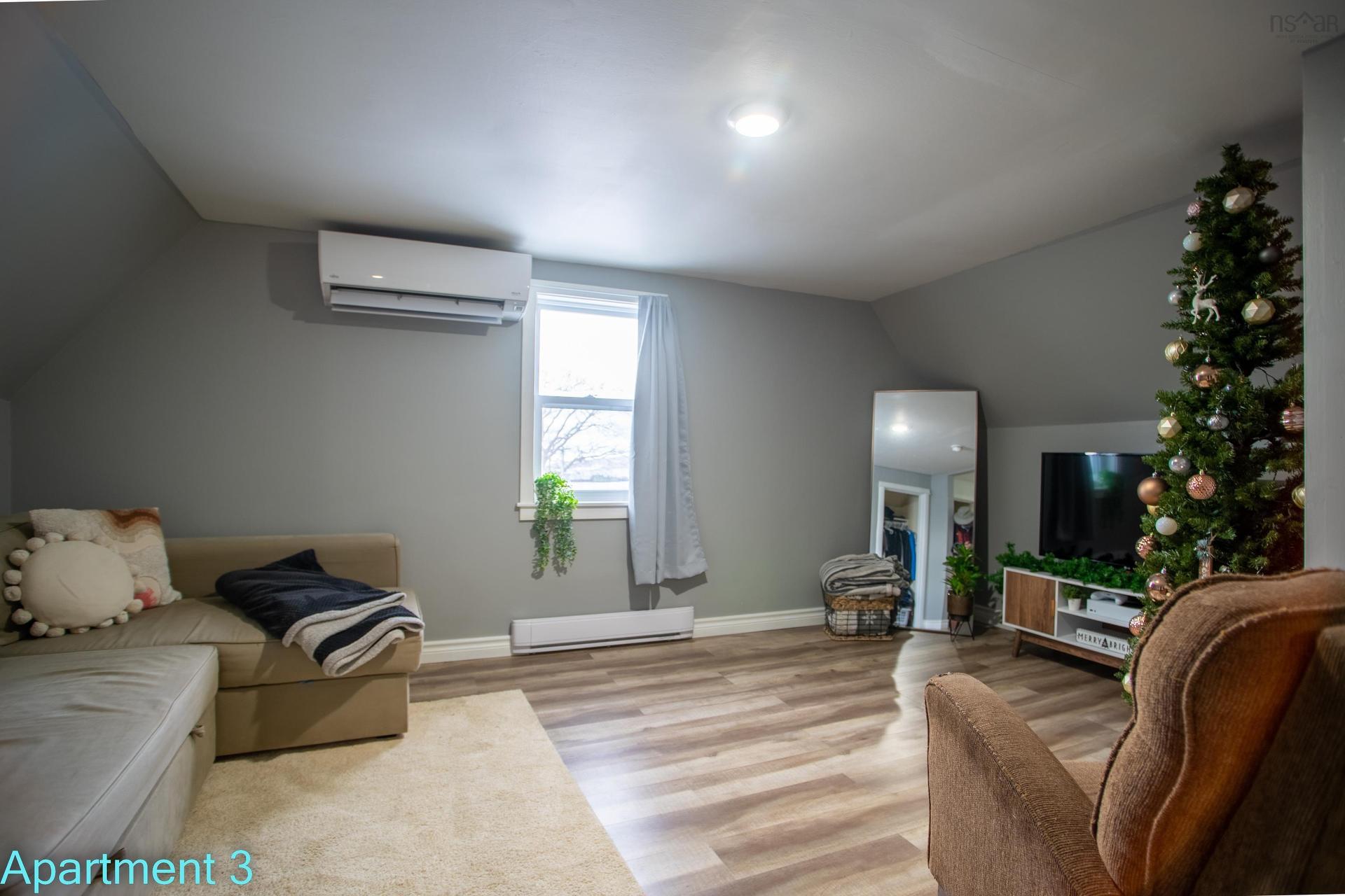 108 Montague Row, Digby, NS