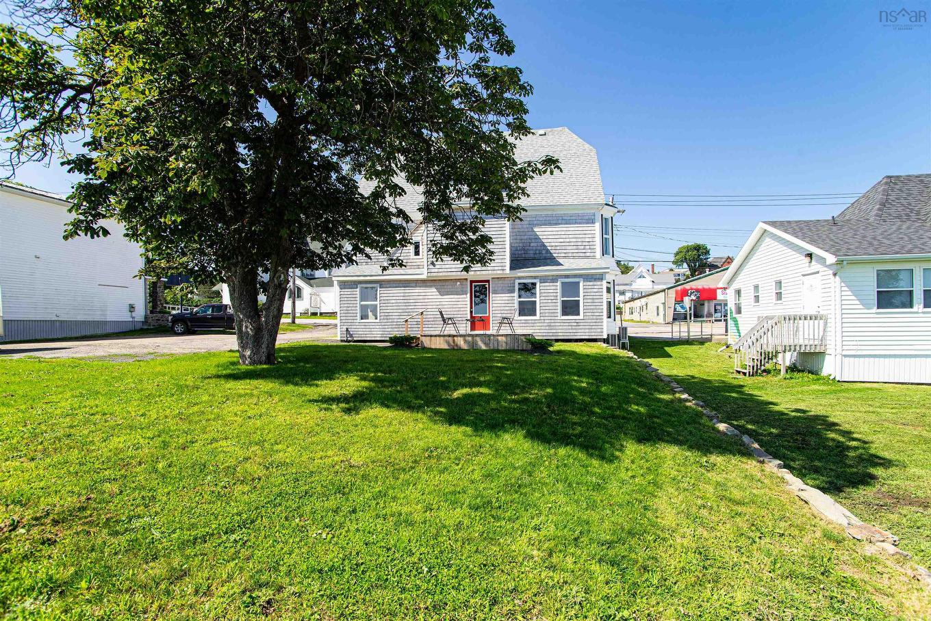 108 Montague Row, Digby, NS