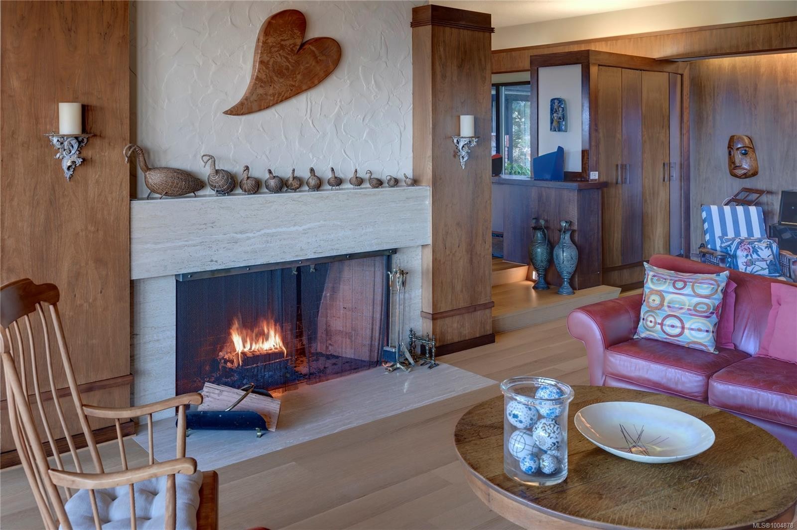 1996 Ferndale Rd, Saanich, BC