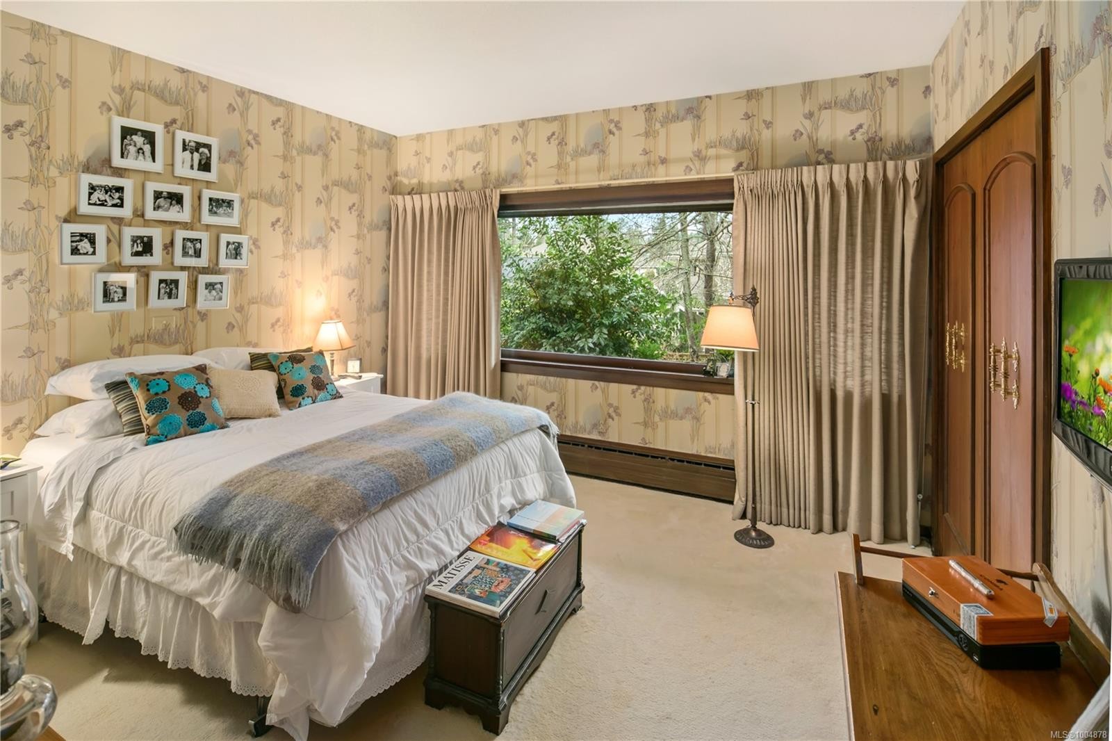 1996 Ferndale Rd, Saanich, BC