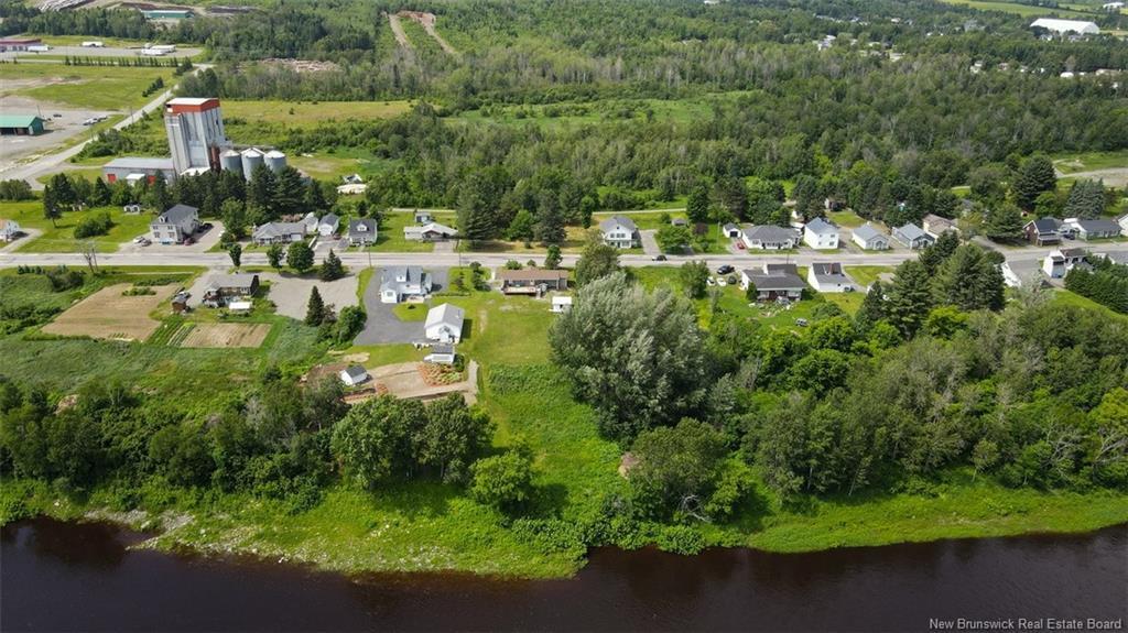890 Principale St, Clair, NB