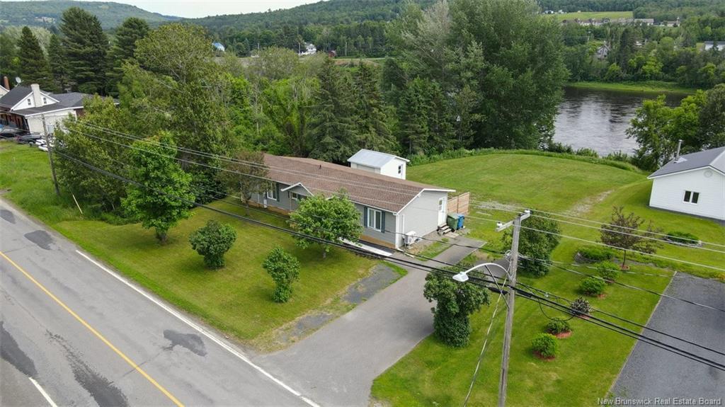 890 Principale St, Clair, NB