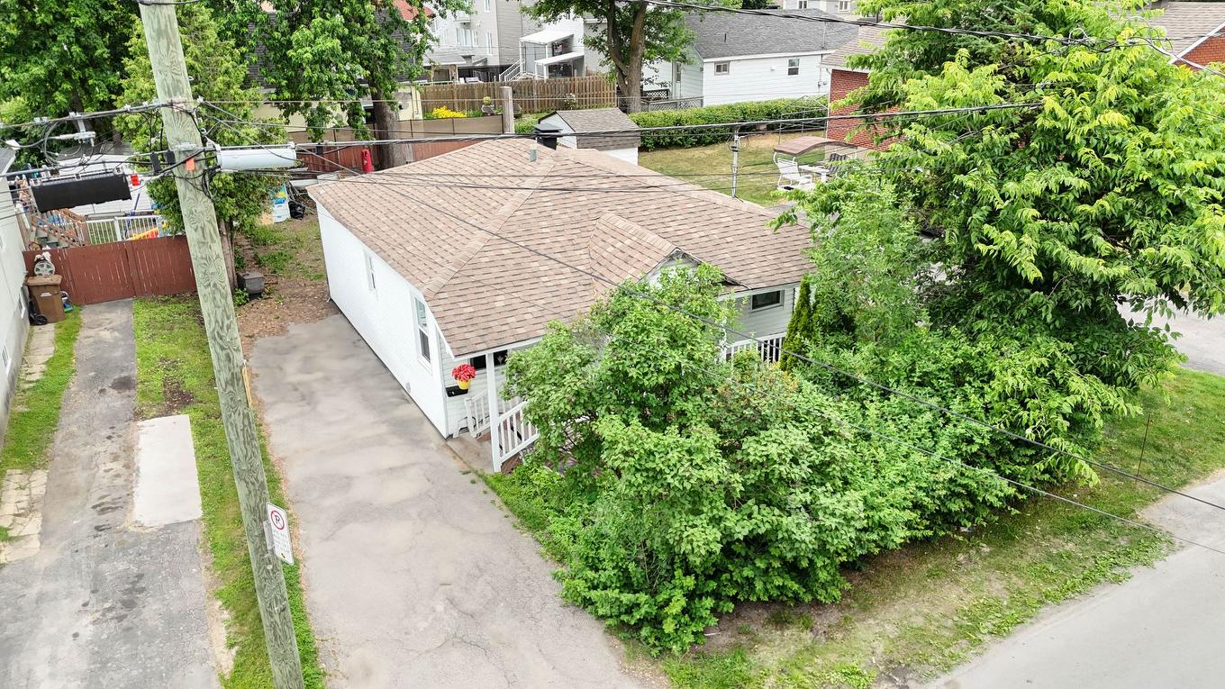 Façade - 4051 52E Rue, Laval (Laval-Ouest), QC - Outdoor