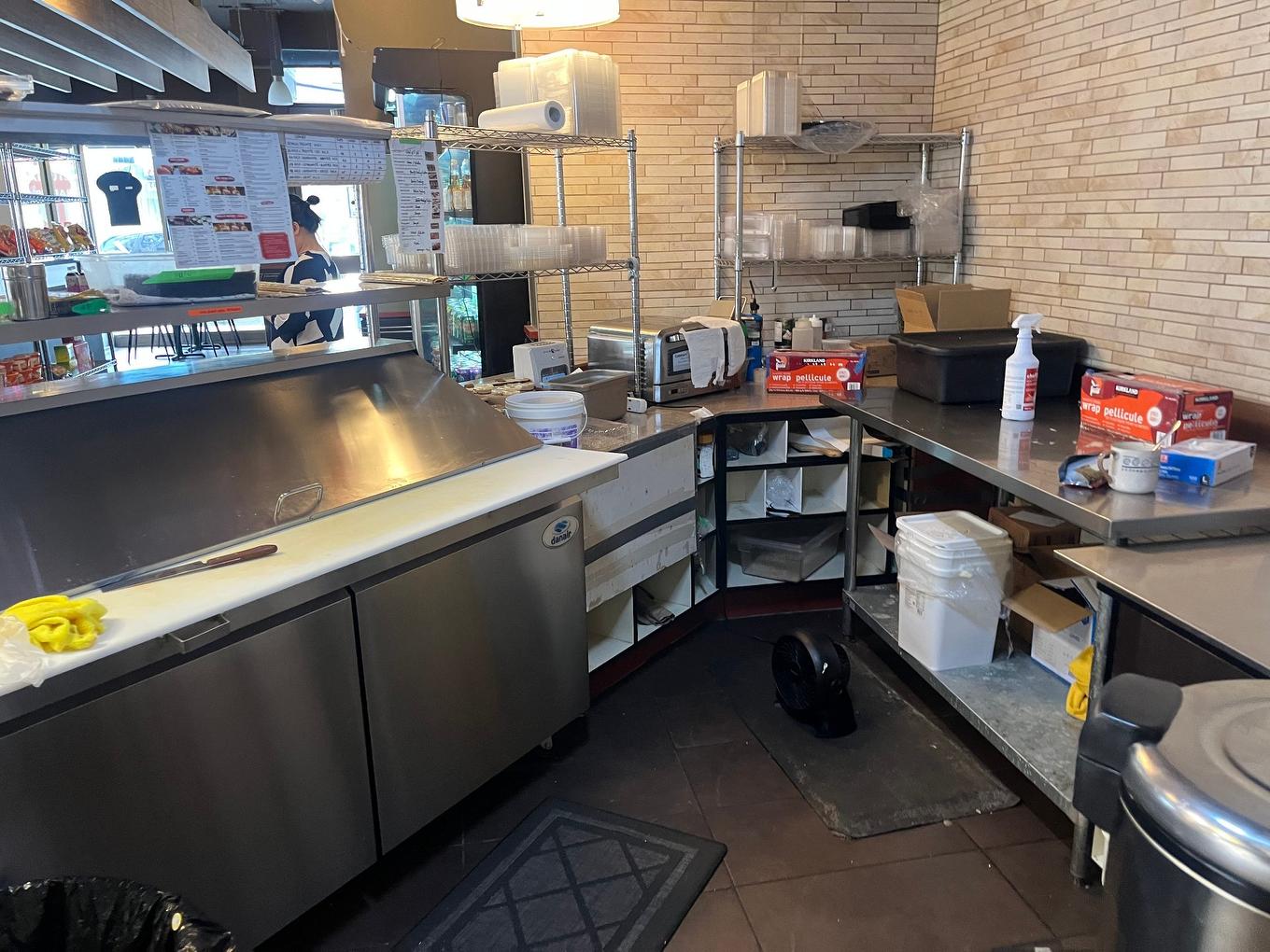 Cuisine - 3444 Av. Du Parc, Montréal (Le Plateau-Mont-Royal), QC