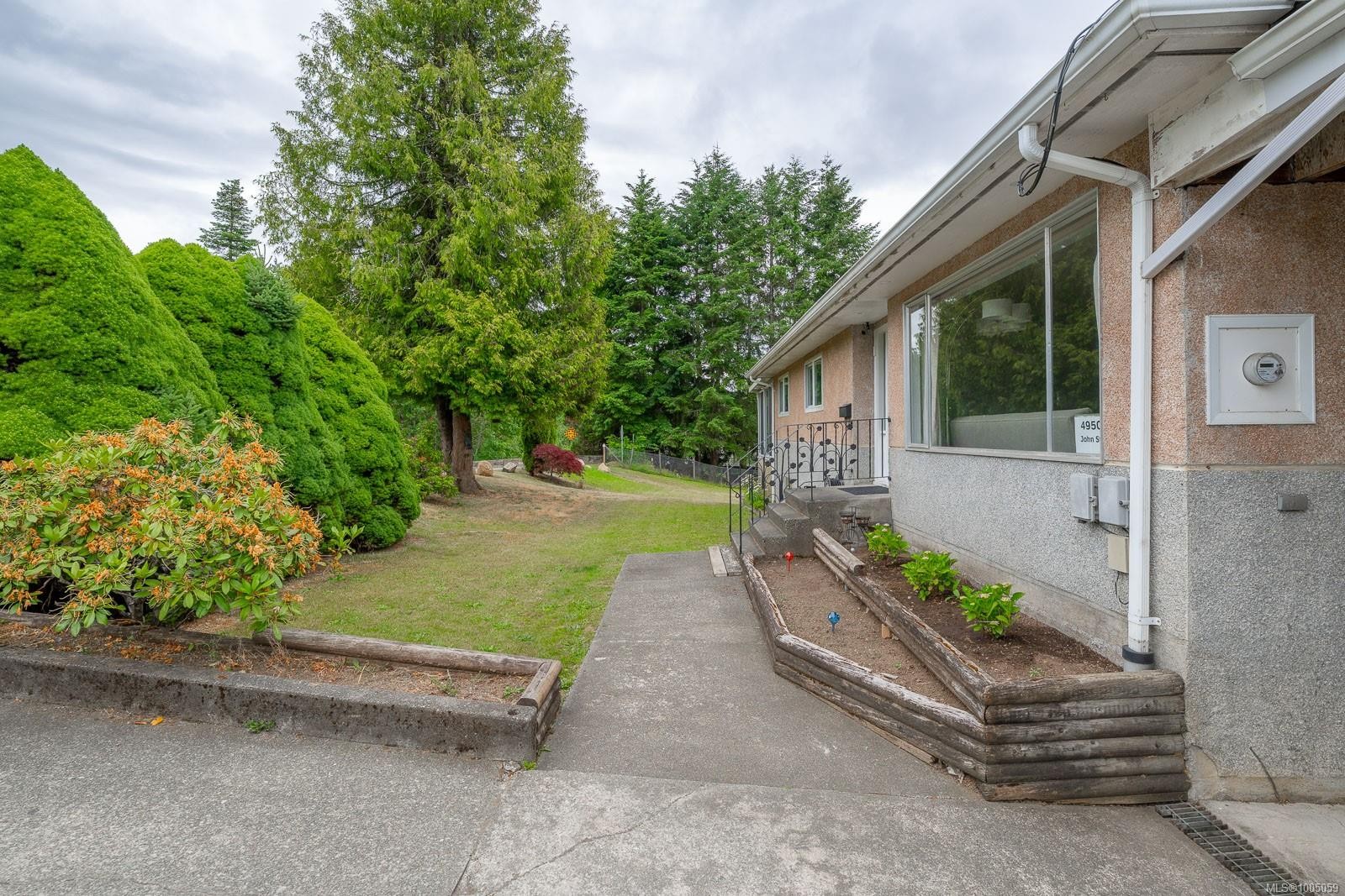 4950 John St, Port Alberni, BC