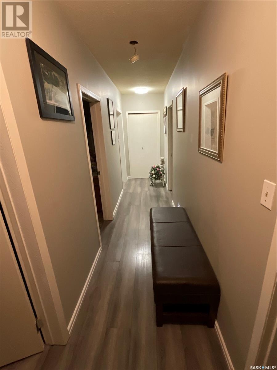 117 First Street E, Invergordon Rm No. 430, SK - Indoor Photo Showing Other Room