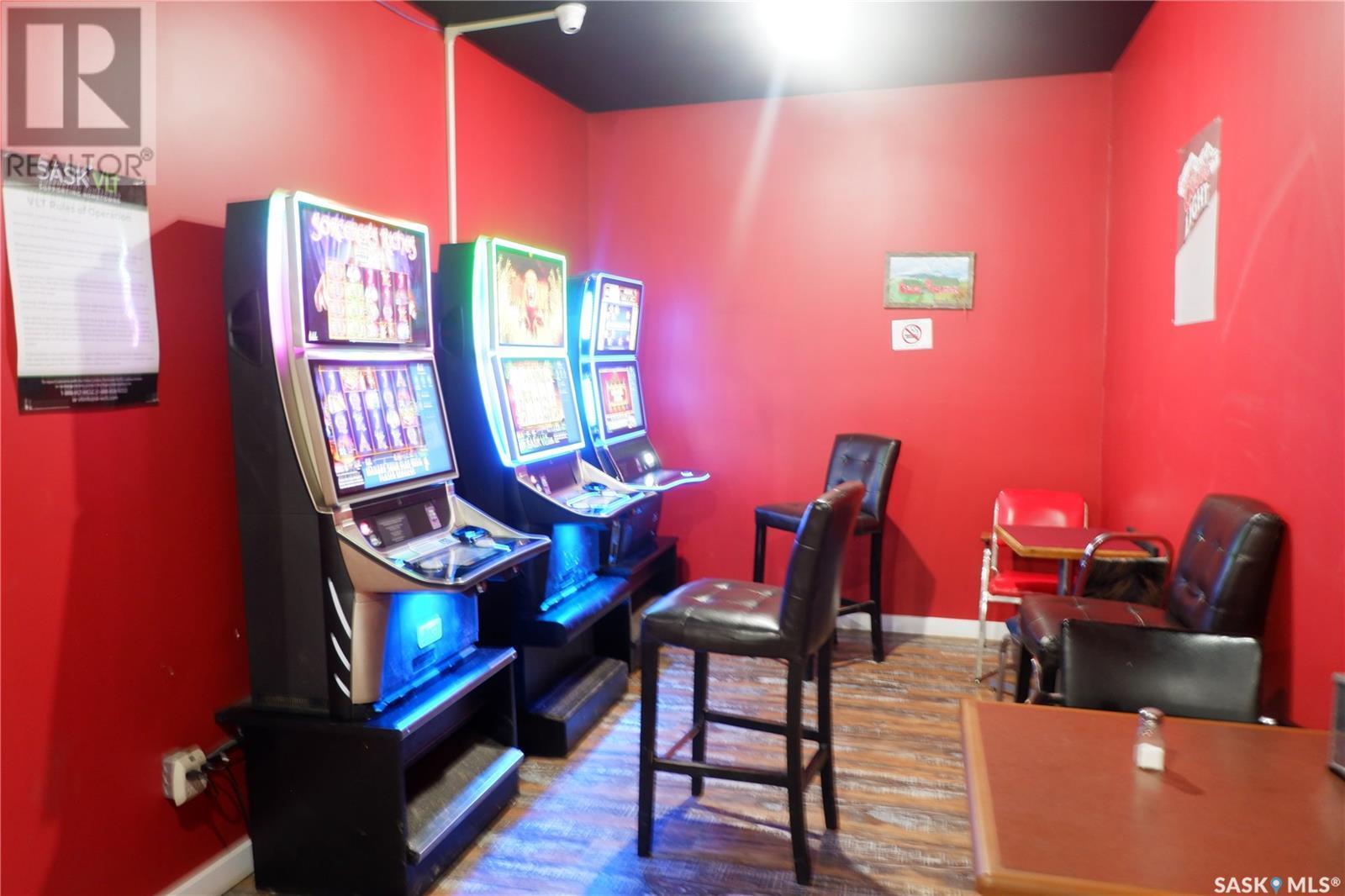 401 Main Street, Mossbank, SK