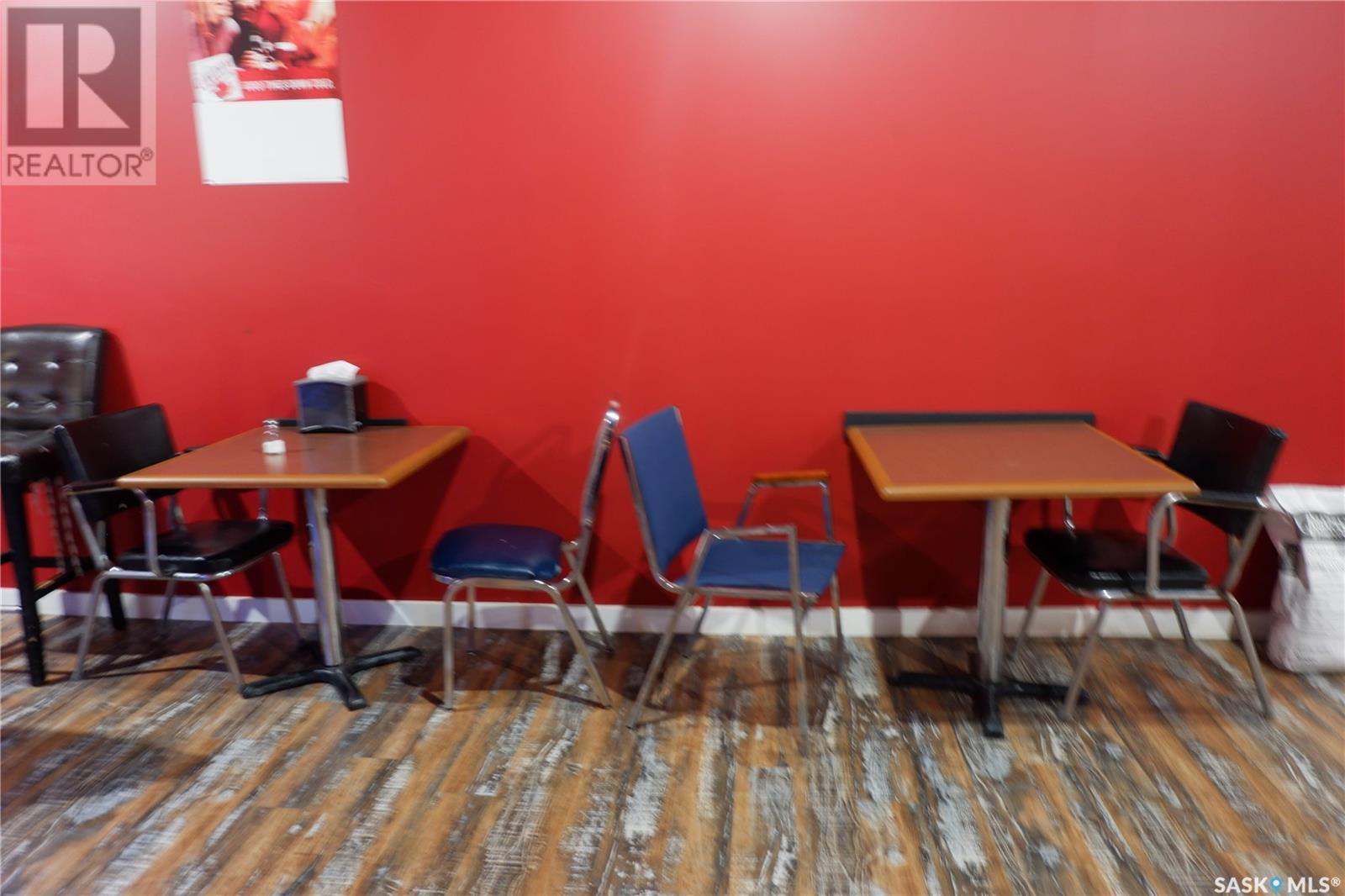 401 Main Street, Mossbank, SK