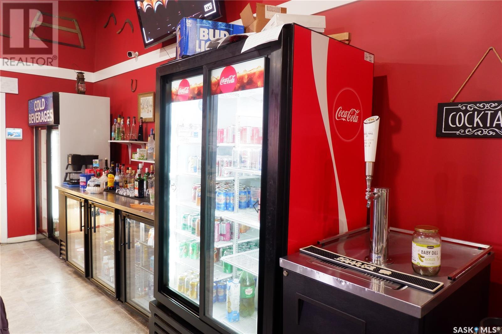 401 Main Street, Mossbank, SK