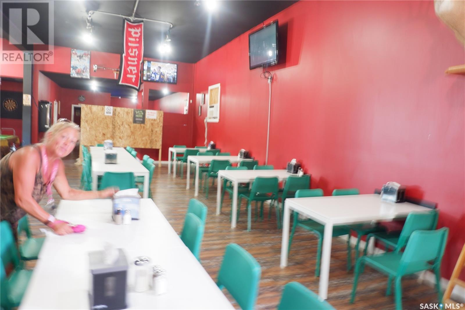 401 Main Street, Mossbank, SK