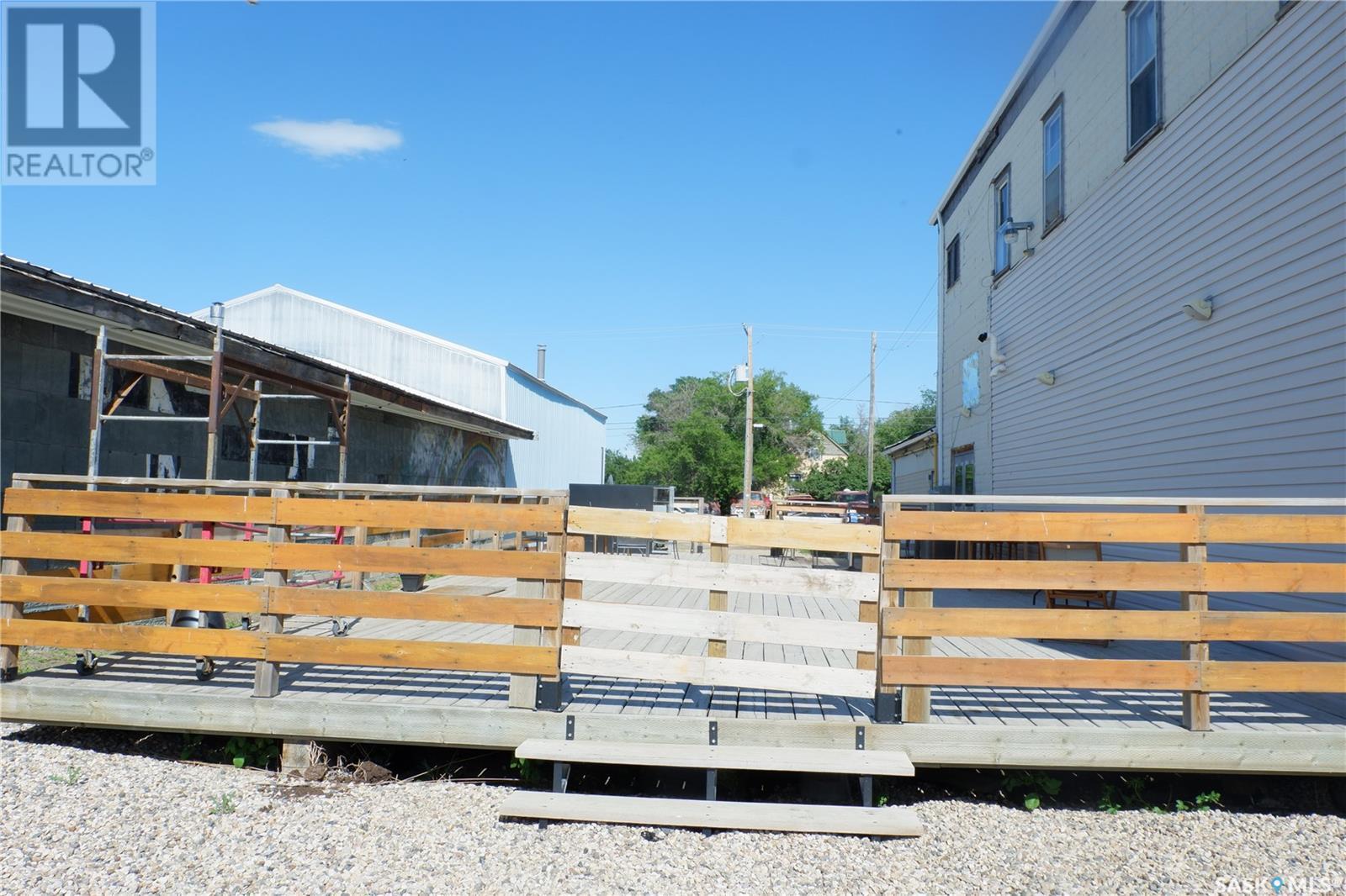 401 Main Street, Mossbank, SK