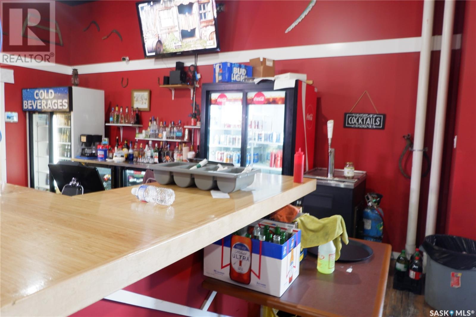 401 Main Street, Mossbank, SK