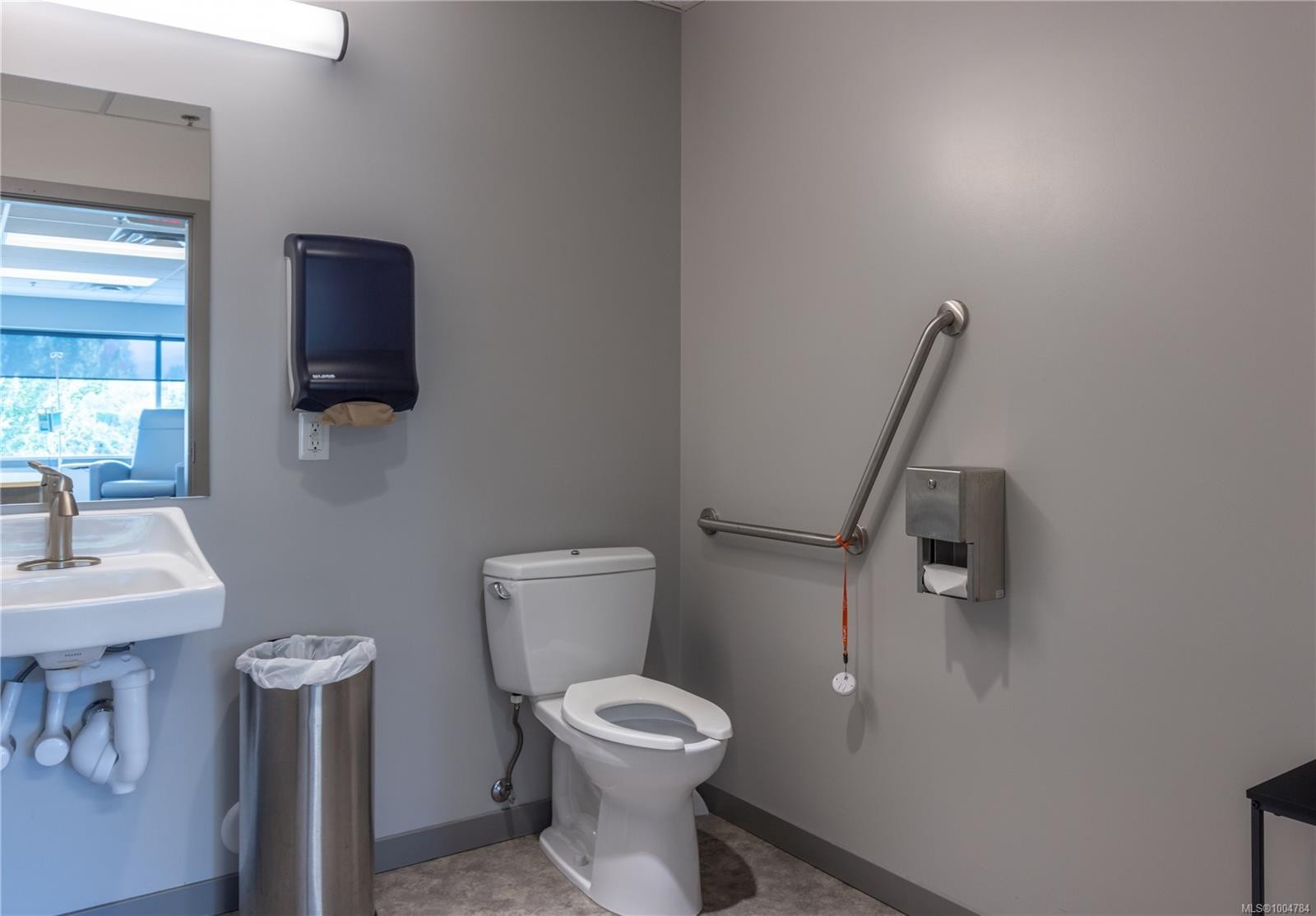 204-1650 Terminal Ave, Nanaimo, BC