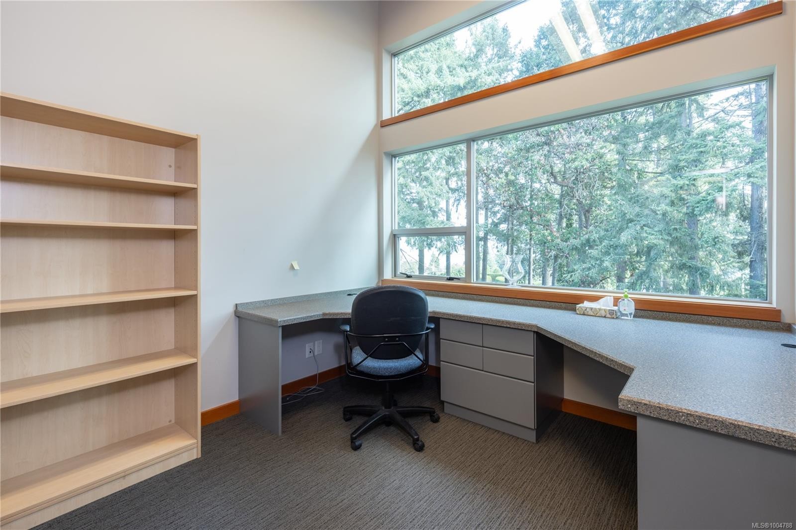 206-1650 Terminal Ave, Nanaimo, BC