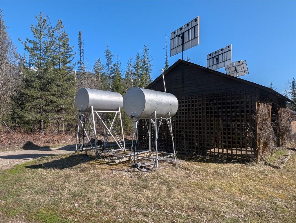 1361 Horning Road, Seymour Arm, BC - Outdoor