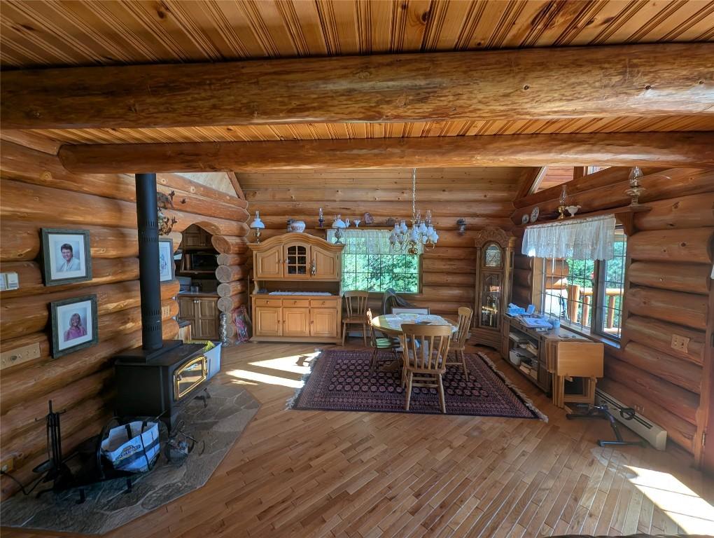 1361 Horning Road, Seymour Arm, BC - Photo Showing Other Room