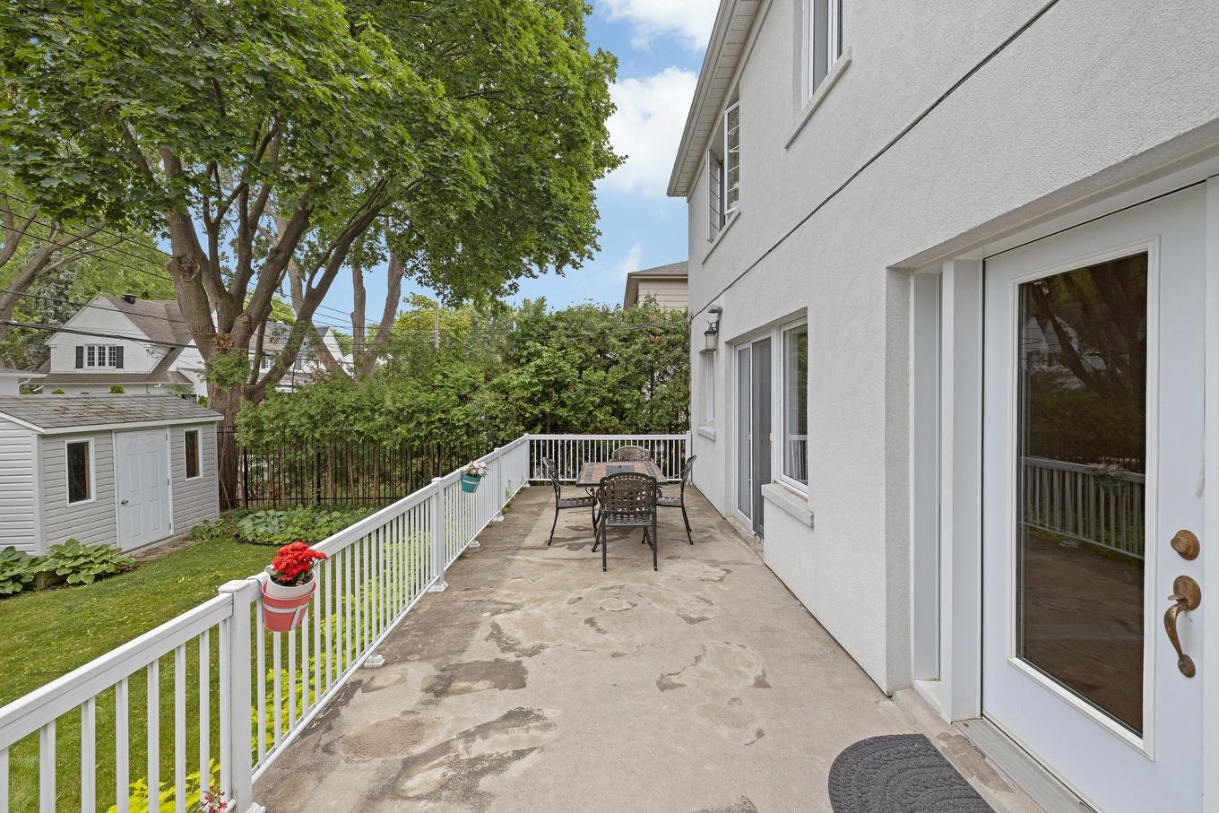 Balcony - 120 Ch. Strathcona, Mont-Royal, QC - Outdoor With Exterior