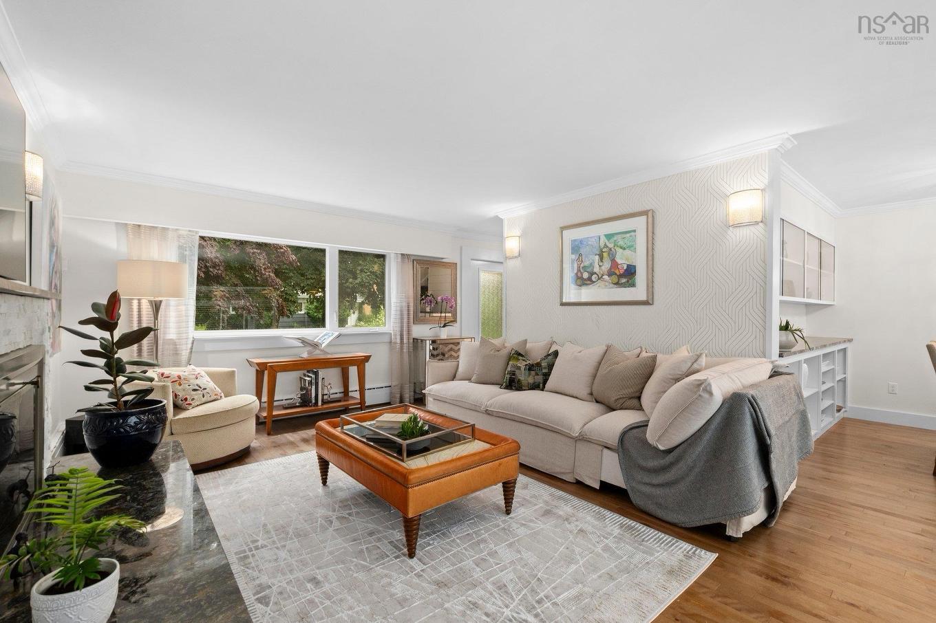 7062 Royal Pine Avenue, Halifax, NS