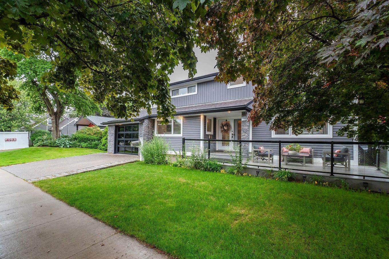 7062 Royal Pine Avenue, Halifax, NS