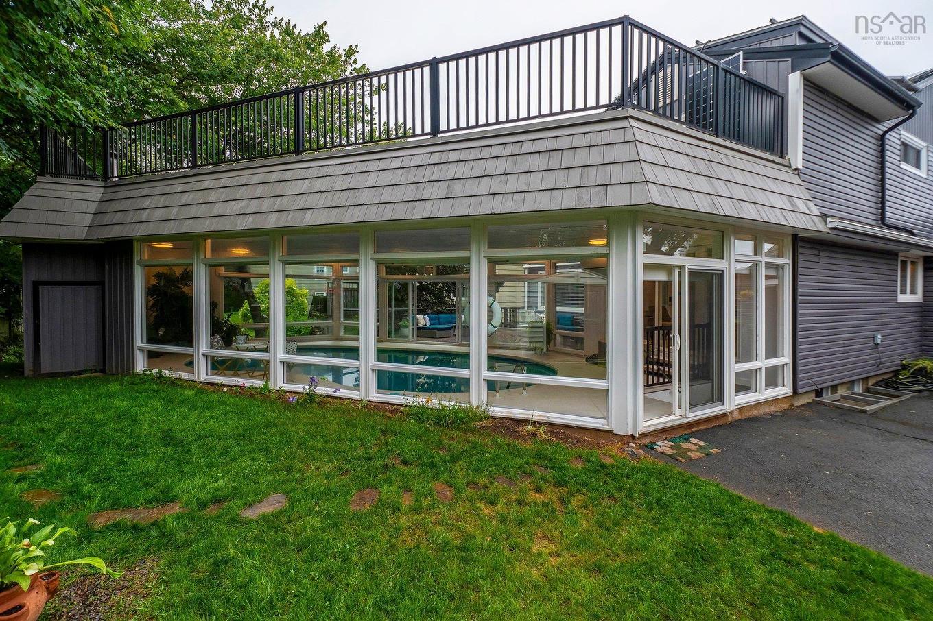 7062 Royal Pine Avenue, Halifax, NS